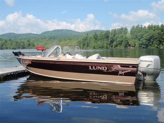 ACGS Boat on Lake Champlain